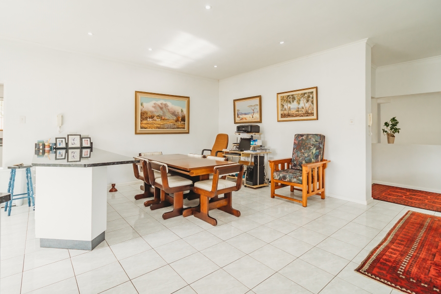 4 Bedroom Property for Sale in Bergsig Western Cape
